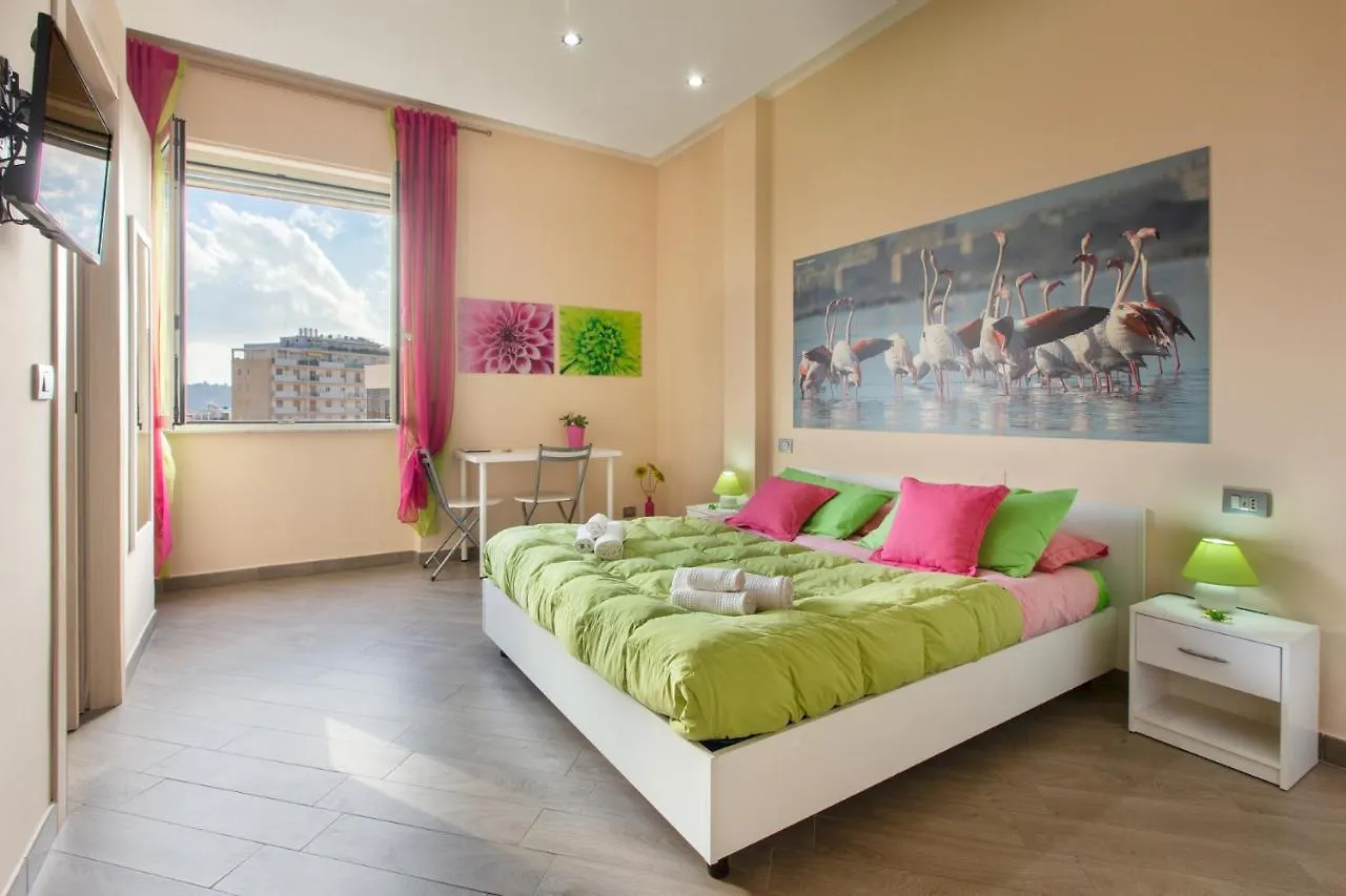 A View On Cagliari Otel Konukevi