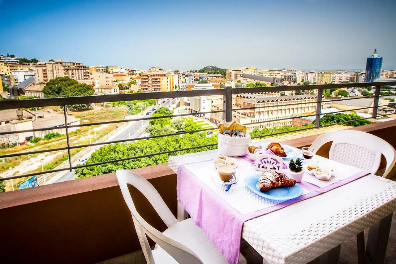 ** Konukevi A View On Cagliari Otel İtalya